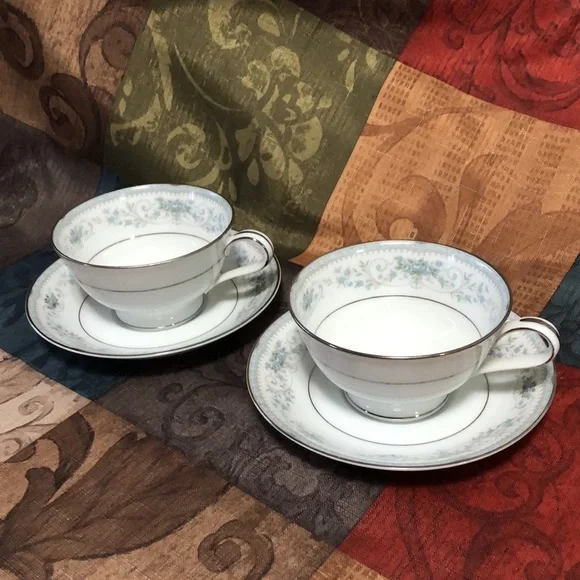 ❤️EUC❤️Vintage Noritake Porcelain “Colburn” pattern, 2 cups and 2 saucers. - Picture 3 of 5